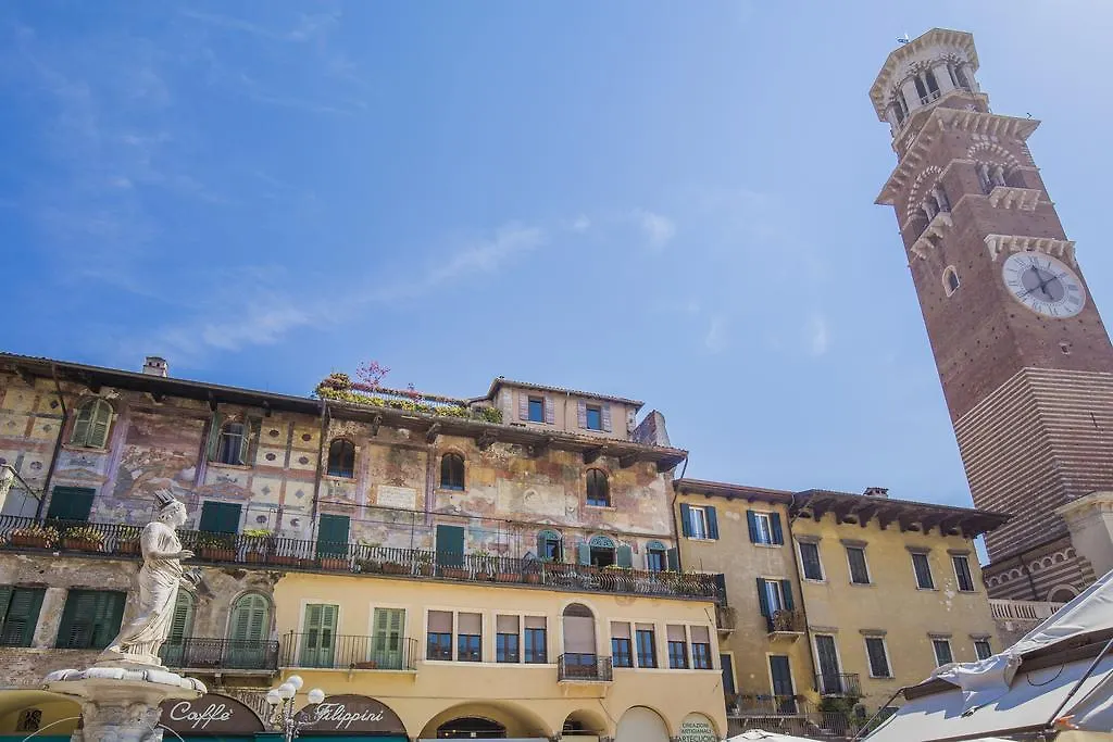 Corte Realdi Suites Piazza Erbe Verona Gasthof