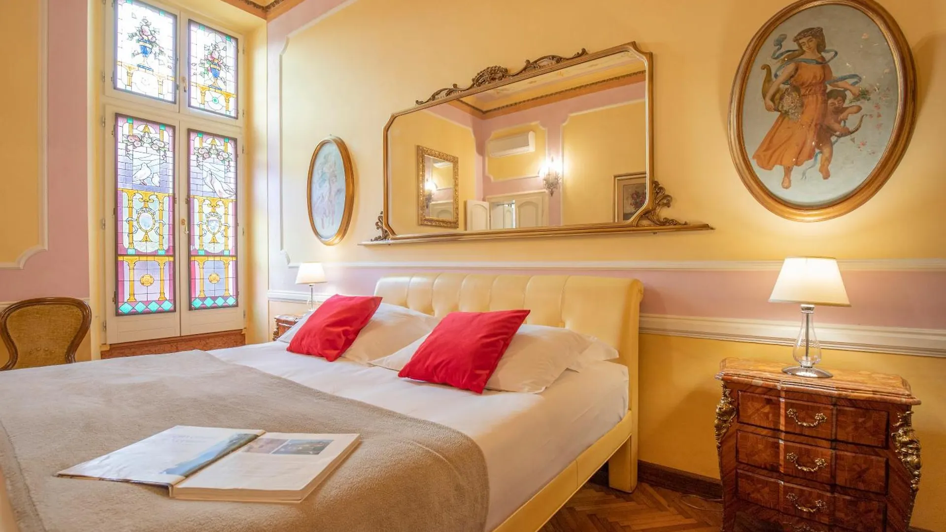 Gasthof Corte Realdi Suites Piazza Erbe Verona