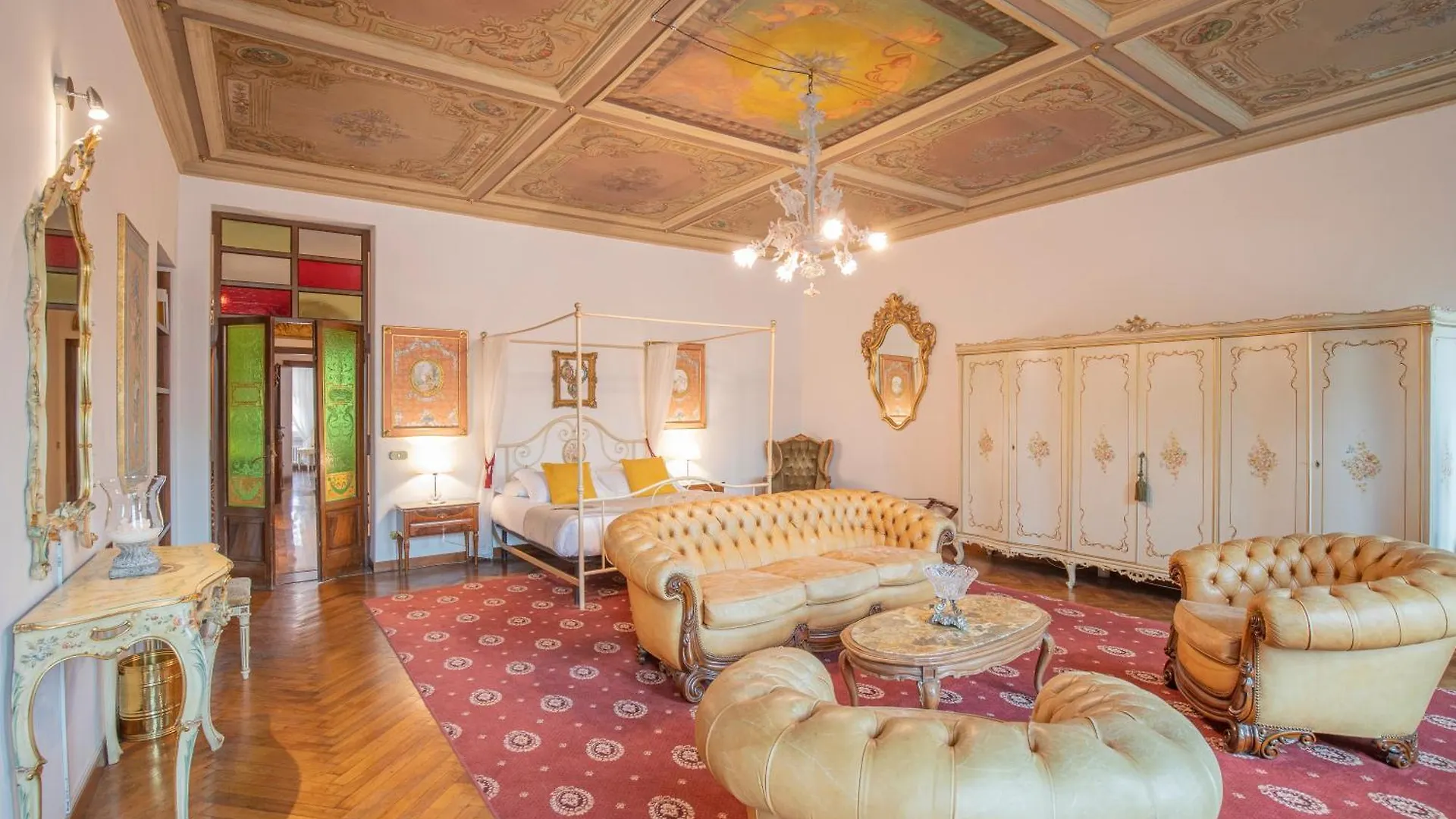 Corte Realdi Suites Piazza Erbe Verona 3*,