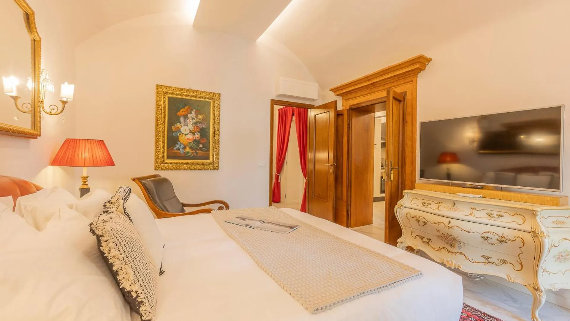 Corte Realdi Suites Piazza Erbe Verona Gasthof