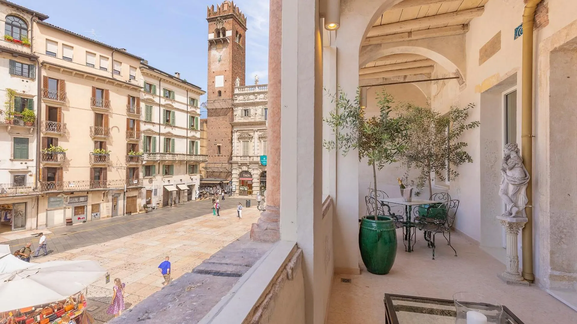 Corte Realdi Suites Piazza Erbe Verona Italien
